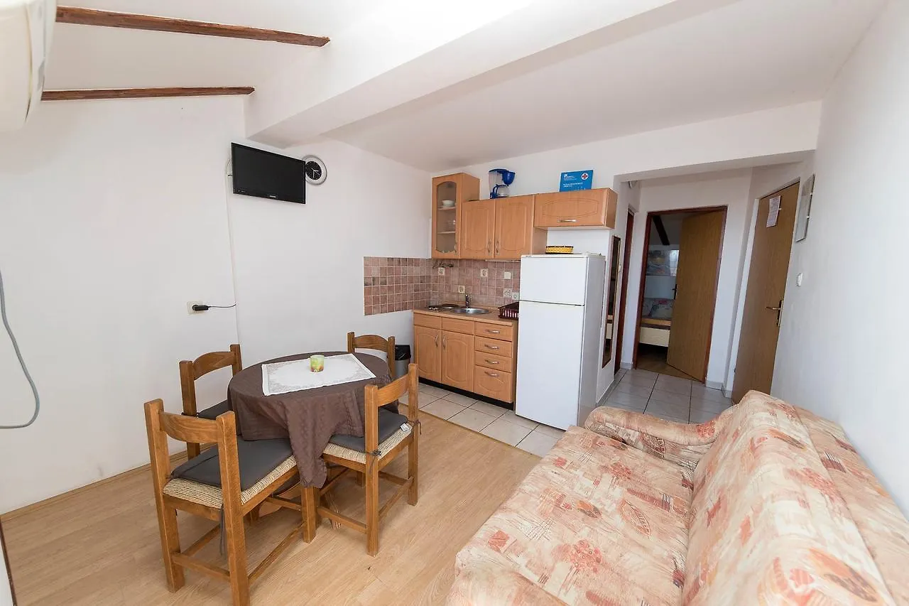 Apartments In Crikvenica 31165 Croatia