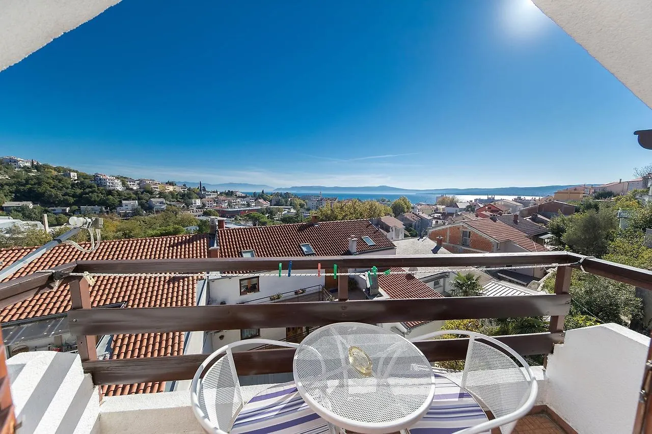 Apartments In Crikvenica 31165