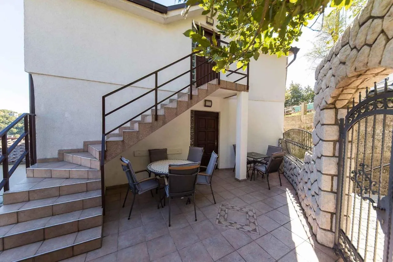 Apartments In Crikvenica 31165