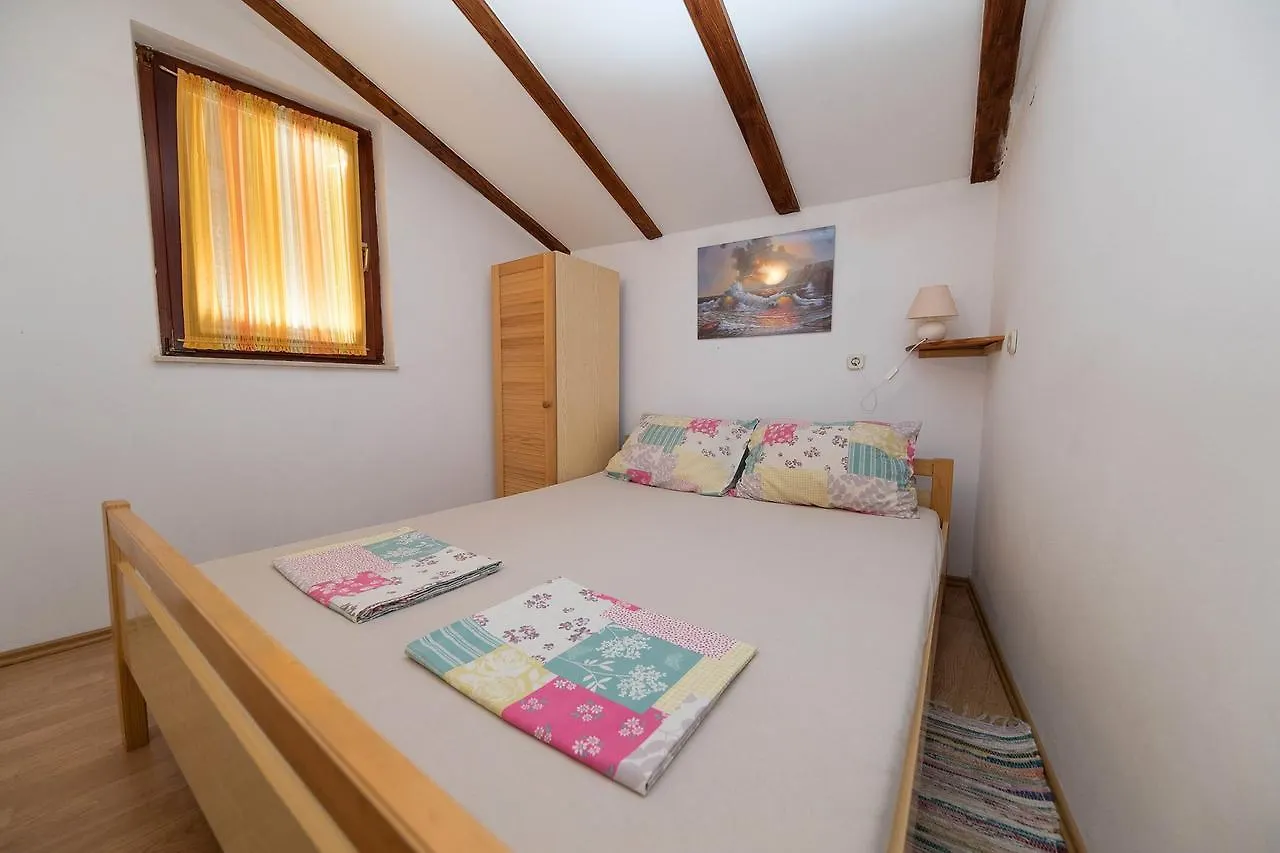 Apartments In Crikvenica 31165